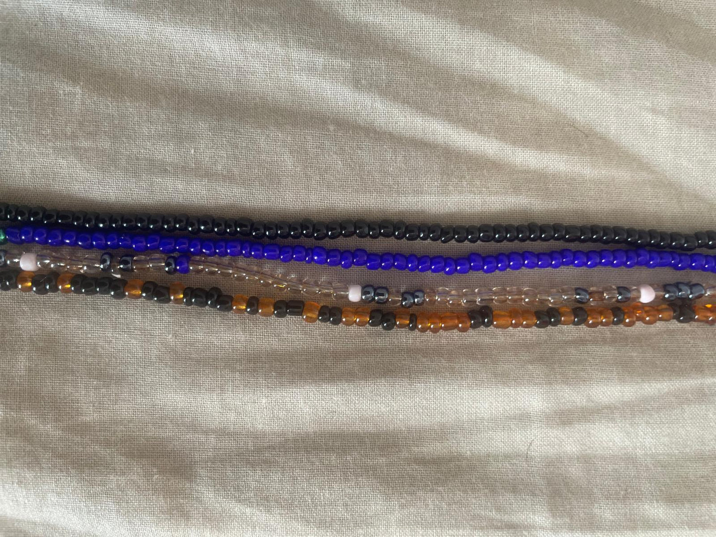 4 Fils Baya, des perles fines et sensuelles pour orner vos reins