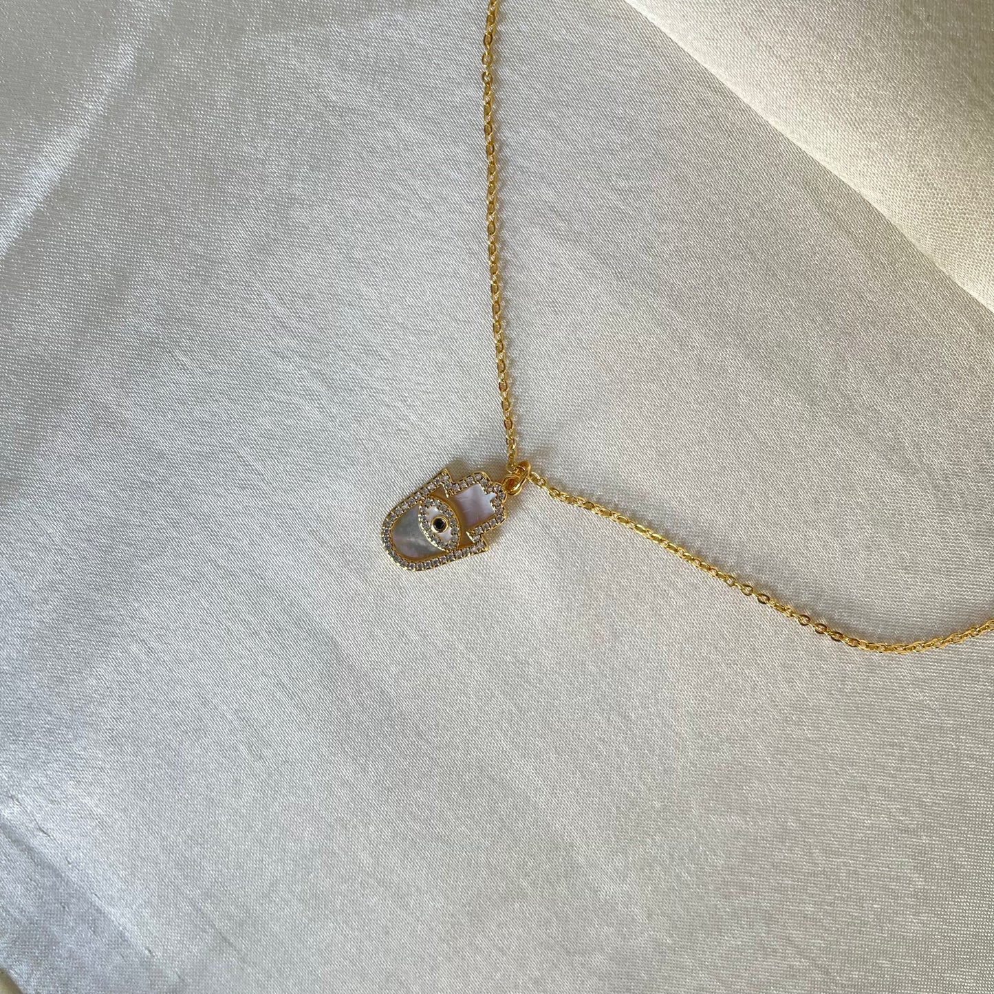 Collier « HELM »